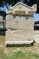 Le site archéologique de Milet en Anatolie. Sarcophage au musée de Milet. Cliquer pour agrandir l'image dans Adobe Stock (nouvel onglet).