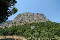 Le site archéologique de Priène en Anatolie. L'acropole au sommet du mont Mycale. Cliquer pour agrandir l'image dans Adobe Stock (nouvel onglet).