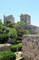Le musée d'archéologie sous-marine de Bodrum en Anatolie. Les tours de France et d'Italie. Cliquer pour agrandir l'image.