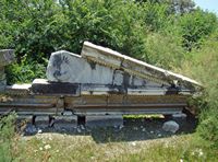 Le site archéologique de Milet en Anatolie. Fronton reconstitué du temple de Sérapis (auteur Francesca Tronchin). Cliquer pour agrandir l'image dans Flickr (nouvel onglet).