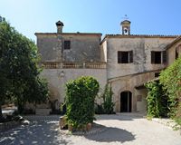 The Finca Els Calderers Sant Joan Mallorca - The facade of the mansion. Click to enlarge the image in Adobe Stock (new tab).