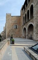 O palácio da Almudaina em Palma de Maiorca - Arcada do Mar. Clicar para ampliar a imagem.