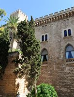 Palacio de la Almudaina de Palma de Mallorca - Tinell. Haga clic para ampliar la imagen.