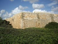 The village of Cala d'Or in Majorca - The fort (author Mmoyaq). Click to enlarge the image.