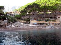 Het dorp Sa Calobra in Majorca - Het strand van Sa Calobra. Klikken om het beeld te vergroten.