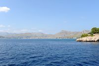 The village of Puerto Pollensa in Majorca - Puerto Pollensa seen from the sea. Click to enlarge the image.