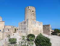 Il castello di Capdepera a Maiorca - La Torre Miquel Nunis (autore Olaf Tausch). Clicca per ingrandire l'immagine.