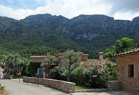 El pueblo de Deia en Mallorca - Deia. Haga clic para ampliar la imagen.