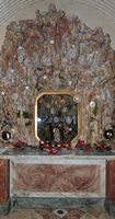 El santuario de Bonany de Petra en Mallorca - Guardería santuario. Haga clic para ampliar la imagen.