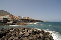 A aldeia de Bajamar em Tenerife.  Clicar para ampliar a imagem em Adobe Stock (novo guia).