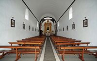 A aldeia de Mancha Blanca em Lanzarote. Nave da Igreja de Nossa Senhora das Dores. Clicar para ampliar a imagem em Adobe Stock (novo guia).