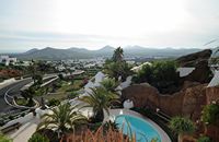 La ville de Teguise à Lanzarote. Nazaret vu depuis la maison d'Omar Sharif. Cliquer pour agrandir l'image dans Adobe Stock (nouvel onglet).