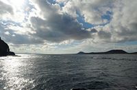 L'île de La Graciosa à Lanzarote. Le détroit du Rio vu depuis le ferry. Cliquer pour agrandir l'image.