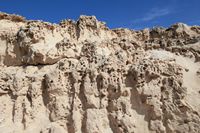 Het dorp en het natuurmonument van Ajuy in Fuerteventura. Fossiele duinen (auteur Frank Vincentz). Klikken om het beeld te vergroten.