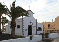 Das Dorf von Morro del Jable auf Fuerteventura. der Kapelle Saint-Michel (Autor Frank Vincentz). Klicken, um das Bild zu vergrößern