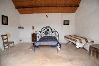 Das Dorf Tefía Fuerteventura. Die Alcogida, Schlafzimmer des Hauses Nr 2. Klicken, um das Bild zu vergrößern