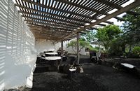 Il villaggio di Tiagua a Lanzarote. forno a legna e barbecue. Clicca per ingrandire l'immagine.
