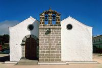 La ciudad de Alajeró en La Gomera. la iglesia del salvador. Haga clic para ampliar la imagen.
