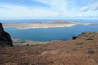 The town of Haría in Lanzarote. The viewpoint of the Rio (Mirador del Río). The Chinijo archipelago seen from the lookout. Click to enlarge the image.