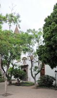 A cidade de Icod de los Vinos em Tenerife. Igreja de São Marcos. Clicar para ampliar a imagem.