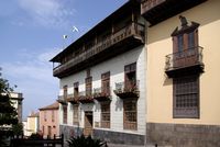 La ville de La Orotava à Ténériffe. Casa de los Balcones. Cliquer pour agrandir l'image.