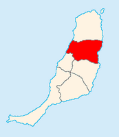The town of Puerto del Rosario in Fuerteventura. Location of Puerto del Rosario in Fuerteventura. Click to enlarge the image.