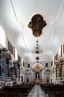 La ville close de Dubrovnik en Croatie. Quartier des Franciscains. Église du couvent des Franciscains. Cliquer pour agrandir l'image dans Adobe Stock (nouvel onglet).