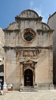 La ville close de Dubrovnik en Croatie. Quartier des Franciscains. Église Saint-Sauveur. Cliquer pour agrandir l'image dans Adobe Stock (nouvel onglet).