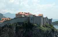 Les fortifications de Dubrovnik en Croatie. Fortifications maritimes. Bastion Saint-Pierre. Cliquer pour agrandir l'image dans Adobe Stock (nouvel onglet).