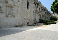 Die Mauer des Nordens Diokletianpalast bis Split. Klicken, um das Bild in Adobe Stock zu vergrößern (neue Nagelritze).