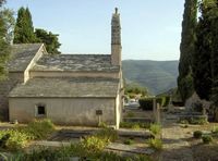 Le village de Škrip, île de Brač en Croatie. La chapelle du Saint-Esprit. Cliquer pour agrandir l'image.