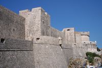 Les fortifications de Dubrovnik en Croatie. Fortifications de l'ouest. Fortifications terrestres. Cliquer pour agrandir l'image.