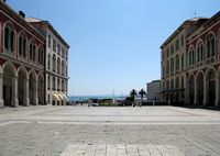 La plaza de la República a Split (auteur Sanja Matonickin). Haga clic para ampliar la imagen en Flickr (nueva pestaña).