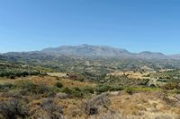 Le massif du Psiloritis en Crète. Le massif du Psiloritis vu depuis la région du Téménos. Cliquer pour agrandir l'image dans Adobe Stock (nouvel onglet).