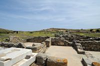 Le sanctuaire d'Apollon à Délos en Grèce. L'agora des Italiens. Cliquer pour agrandir l'image dans Adobe Stock (nouvel onglet).