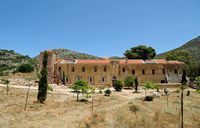 La presqu’île de l’Akrotiri en Crète. Le monastère du Gouverneto. Cliquer pour agrandir l'image dans Adobe Stock (nouvel onglet).