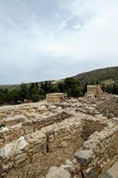 Le palais de Cnossos à Héraklion en Crète. Les magasins de l'ouest. Cliquer pour agrandir l'image dans Adobe Stock (nouvel onglet).