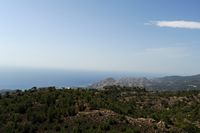 La côte sud de la commune d’Iérapétra en Crète. La côte près de Myrtos vue depuis le village d'Anatoli. Cliquer pour agrandir l'image dans Adobe Stock (nouvel onglet).