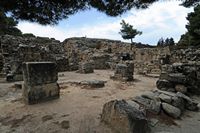 Le palais de Phaistos en Crète. La maison à péristyle du nord-est. Cliquer pour agrandir l'image dans Adobe Stock (nouvel onglet).