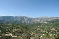 Le plateau du Lassithi en Crète. Le mont Dicté vu depuis Anatoli à Iérapétra. Cliquer pour agrandir l'image dans Adobe Stock (nouvel onglet).