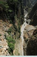 La province de La Canée en Crète. Les gorges d'Aradaina près d'Anopoli. Cliquer pour agrandir l'image.