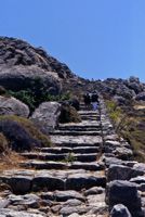 Le mont Cynthe à Délos en Grèce. L'escalier du mont Cynthe. Cliquer pour agrandir l'image.