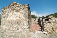 Le village d’Amari en Crète. L'église Sainte-Anne d'Amari (auteur Géoparc du Psiloritis). Cliquer pour agrandir l'image.