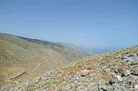 Le village d’Anopoli en Crète. La route d'Anopoli à Chora Sfakion. Cliquer pour agrandir l'image.