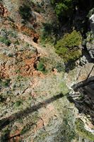 Le village d’Anopoli en Crète. Les gorges d'Aradaina. Cliquer pour agrandir l'image.