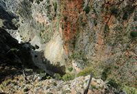 Le village d’Anopoli en Crète. Les gorges d'Aradaina. Cliquer pour agrandir l'image.