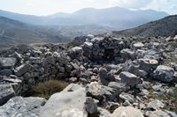Le village d’Avdou en Crète. Le site minoen de Karfi près de Kera (auteur Schuppi). Cliquer pour agrandir l'image.