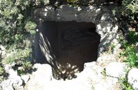 Cisterna del castillo de Monolithos en Rodas. Haga clic para ampliar la imagen.