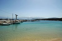 La presqu’île de l’Akrotiri en Crète. Le port de Marathi. Cliquer pour agrandir l'image.