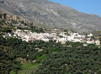 Le village de Plakias en Crète. Le village de Myrthios (auteur Olaf Tausch). Cliquer pour agrandir l'image.